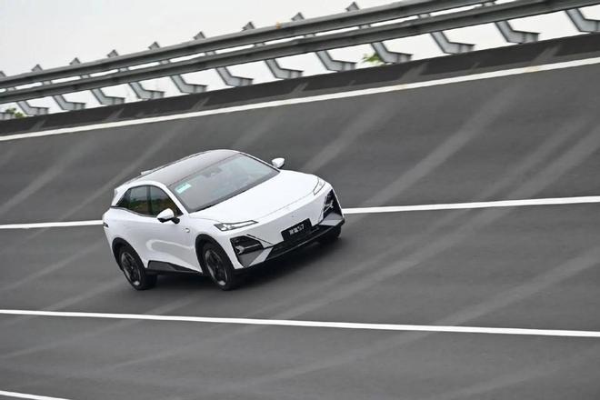 天的中国陕西省吸引住了全球的目光！凯发k8登录日本和美国都没有料到今(图5)