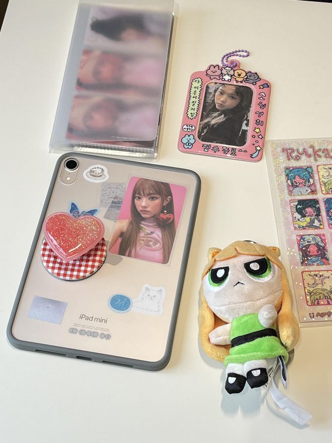 泡骚会是手机支架界的泡泡玛特吗？k8凯发一触即发169元一个的泡(图4)