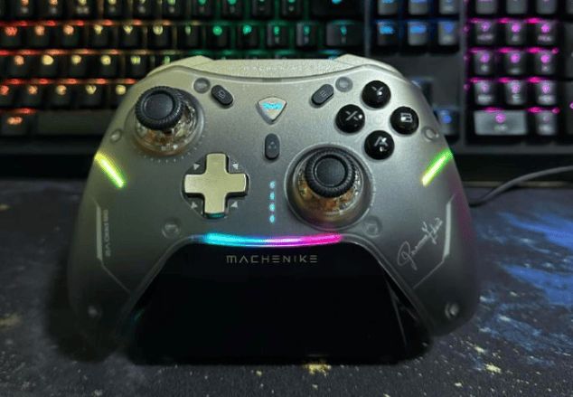 排行榜前十名：性能稳定游戏体验更佳!凯发k82026年PC游戏手柄推荐(图3)